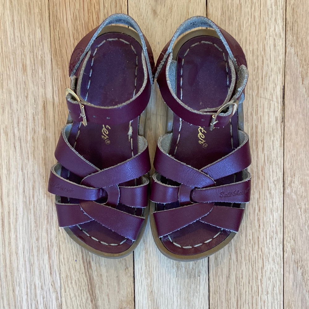 Salt Water sandals toddler 8